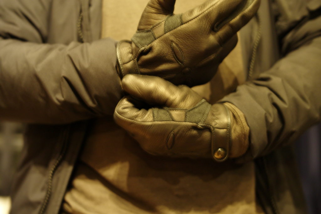 UNCHAIN GLOVE | CATHEDRAL（カセドラル）