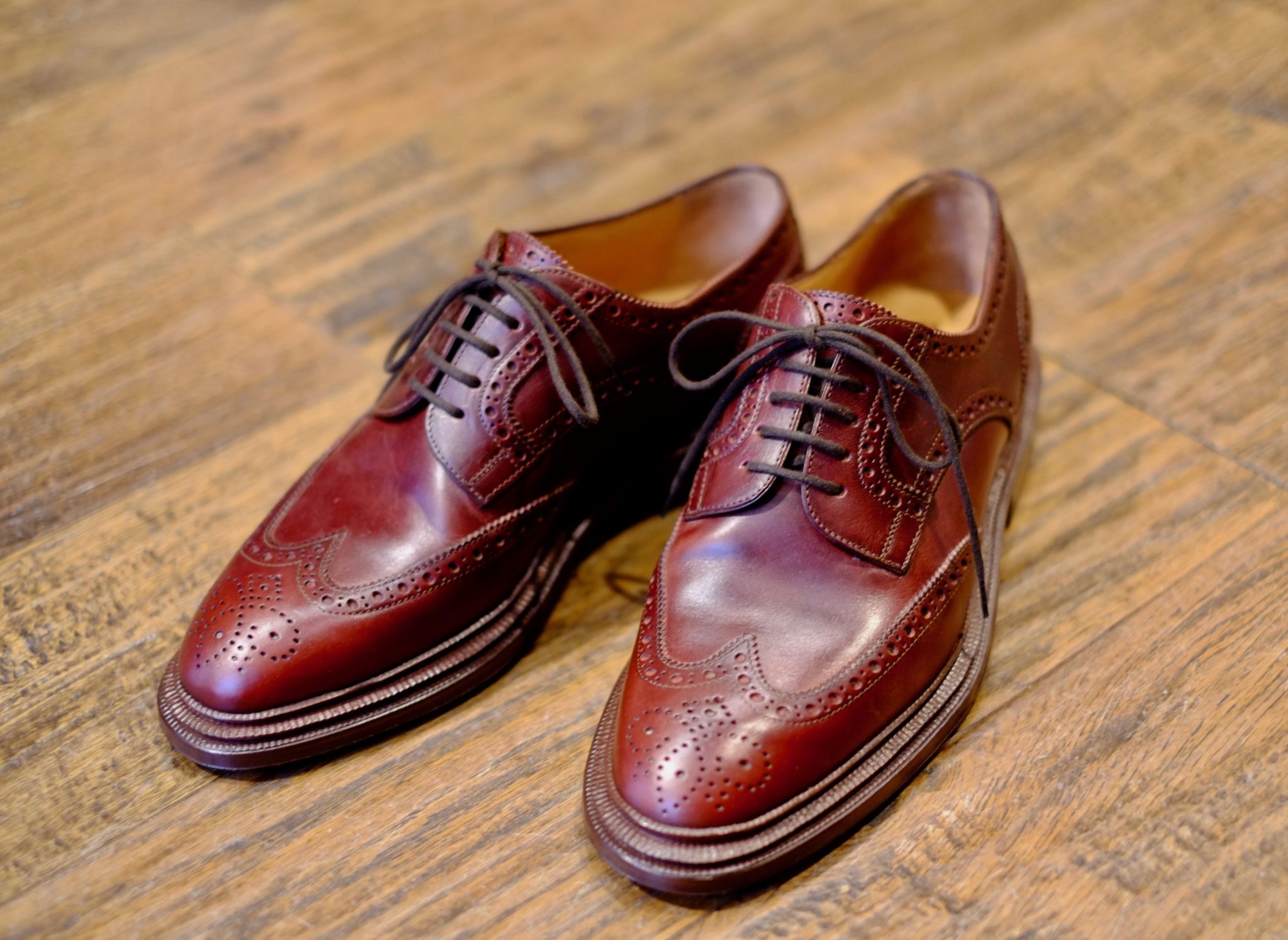 Tricker's ウイングチップシューズ　イタリア