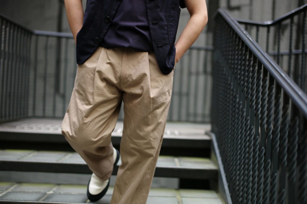 専用 GEOFFREY B. SMALL／OYP26 chino trouser-