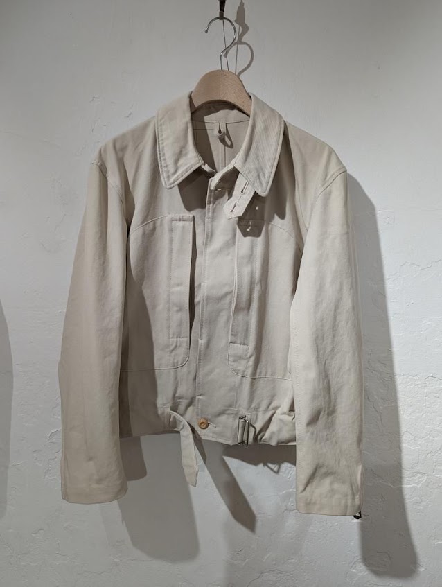 服ヲ掘ル