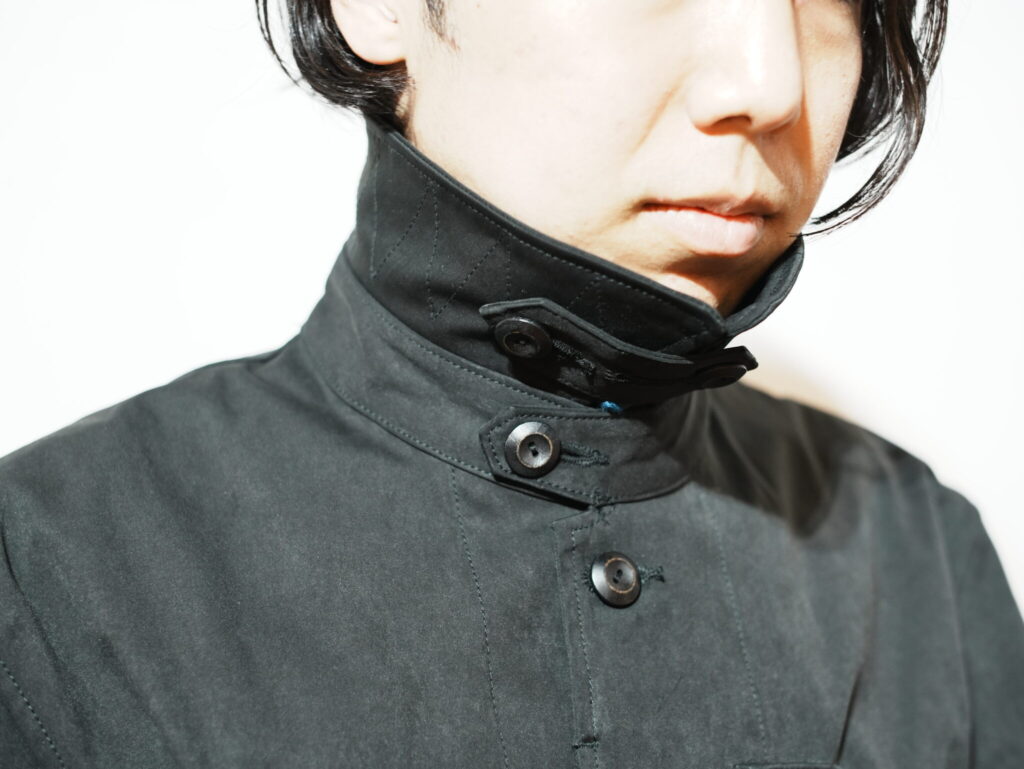 服ヲ掘ル