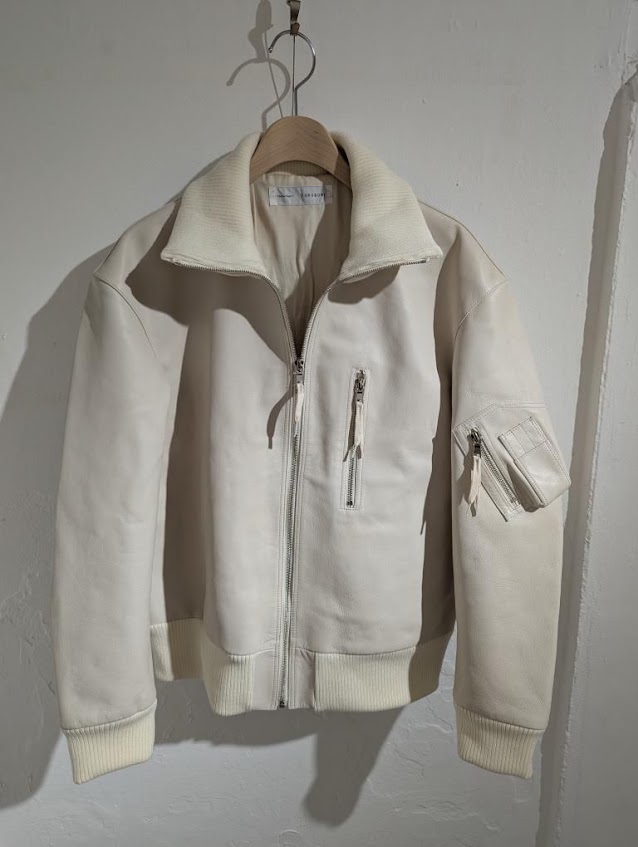服ヲ掘ル