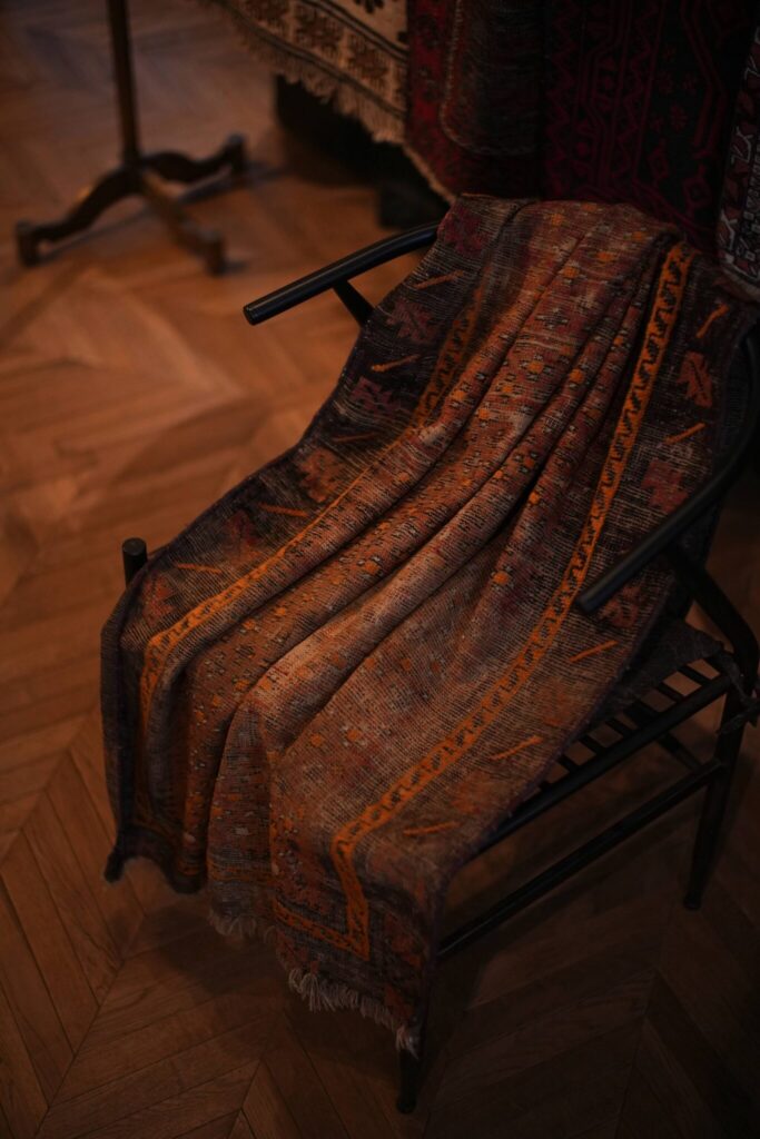 Vintage Rug Event