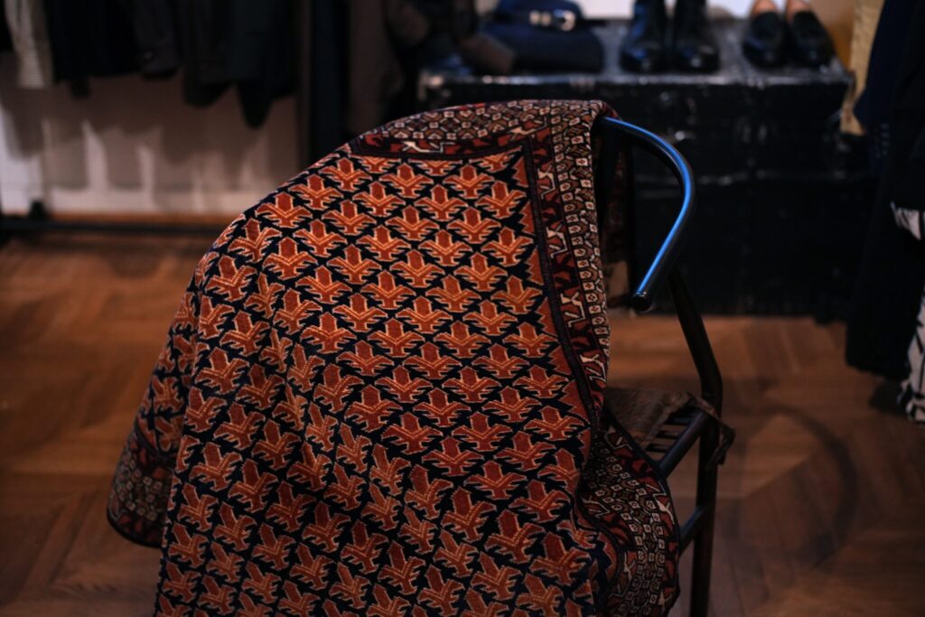 Vintage Rug Event